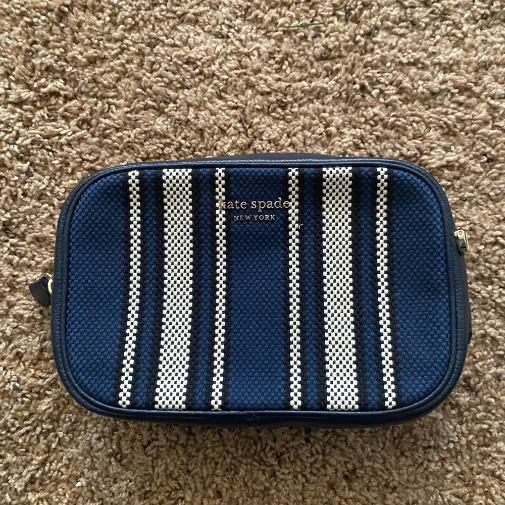 ⚜️Kate Spade - CAMERA BAG